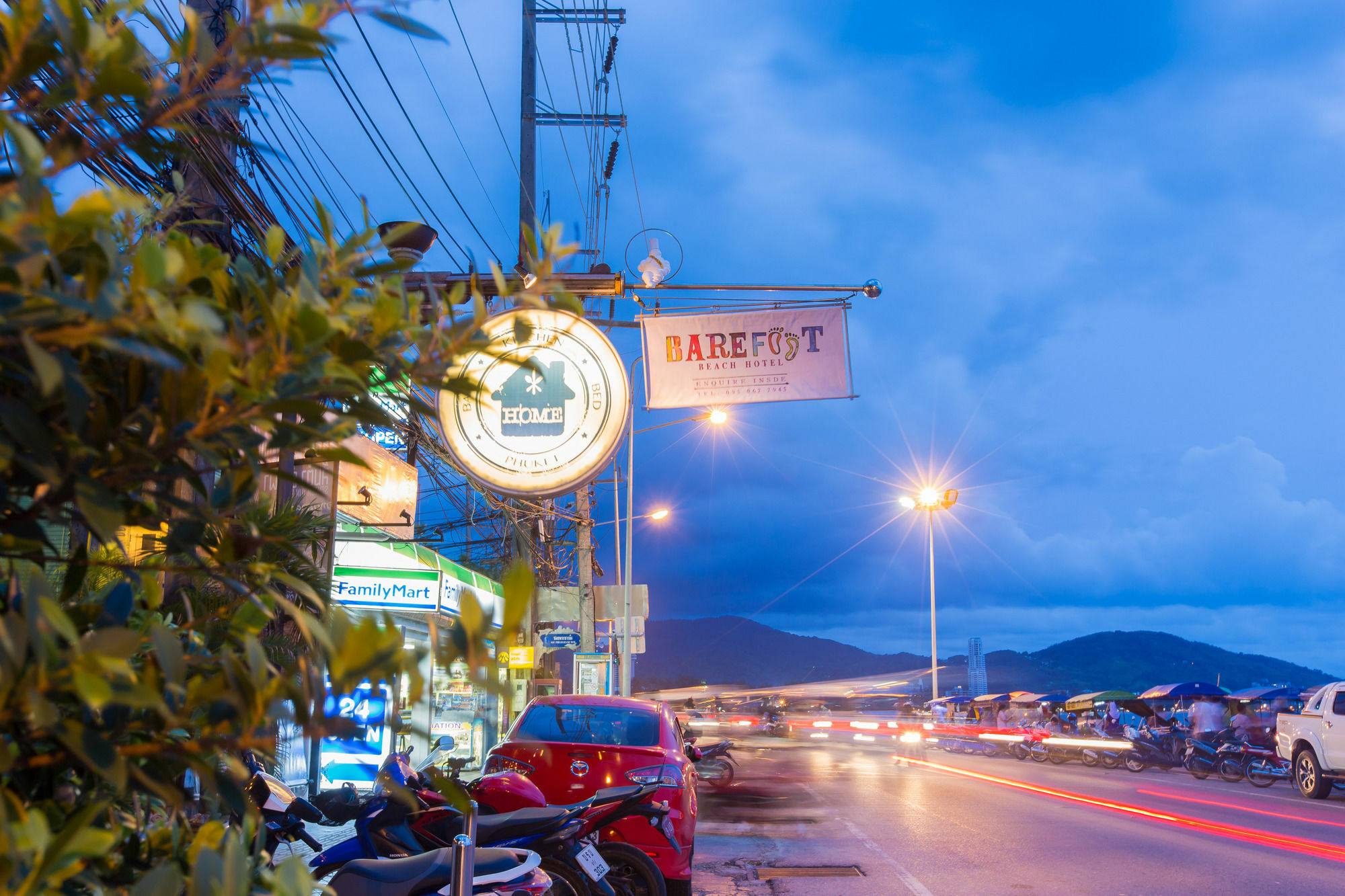 Barefoot Hotel Kalim Beach Front Patong Eksteriør billede
