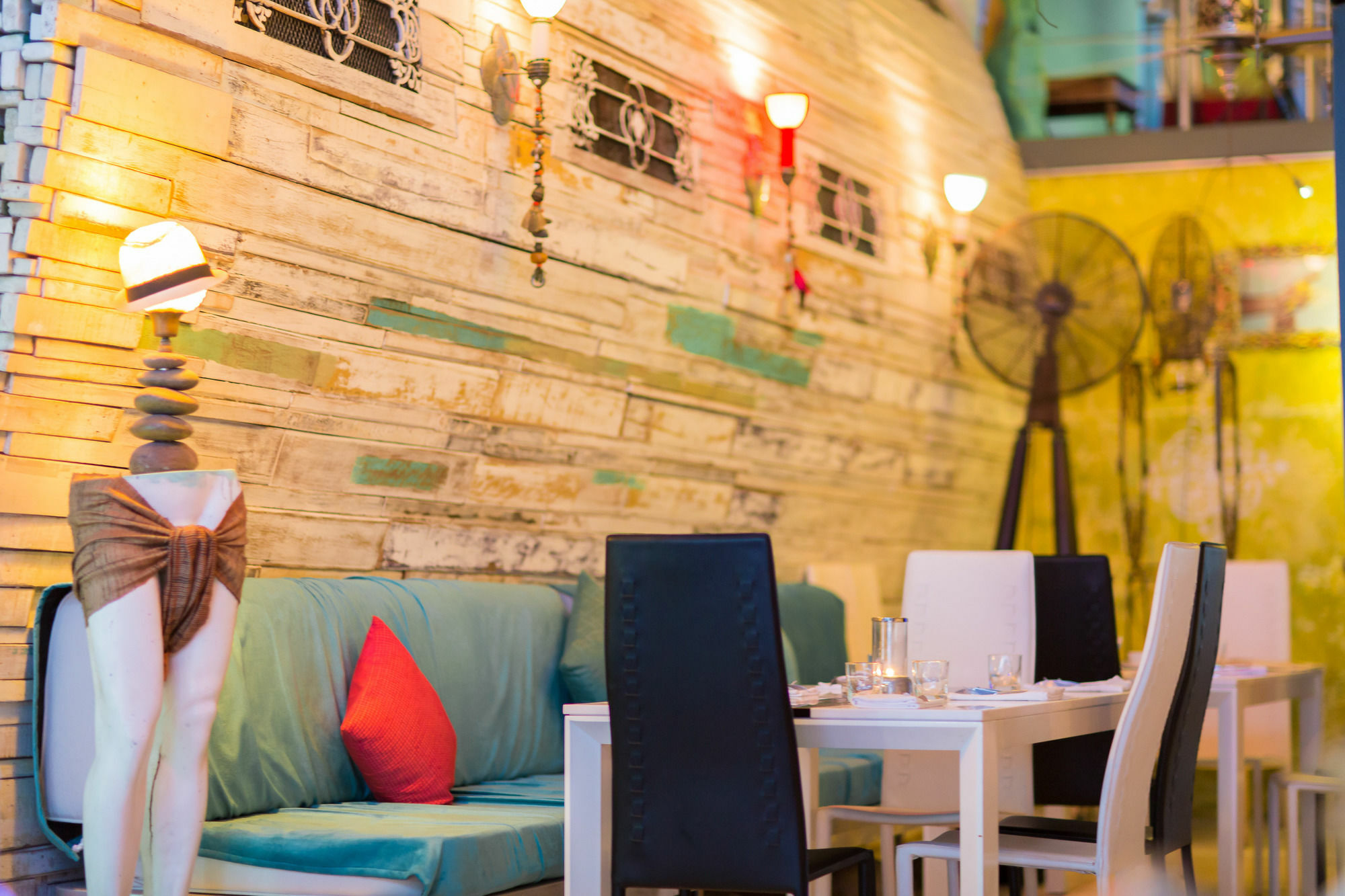 Barefoot Hotel Kalim Beach Front Patong Eksteriør billede